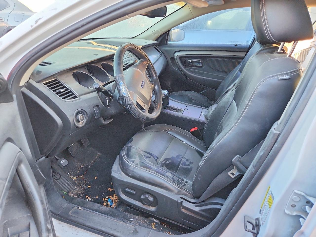2011 FORD TAURUS SEL photo 7