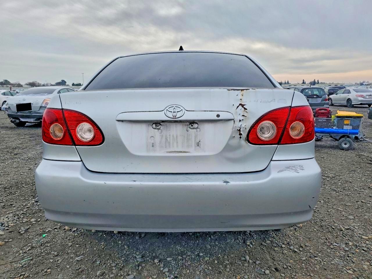 2007 TOYOTA COROLLA CE photo 6