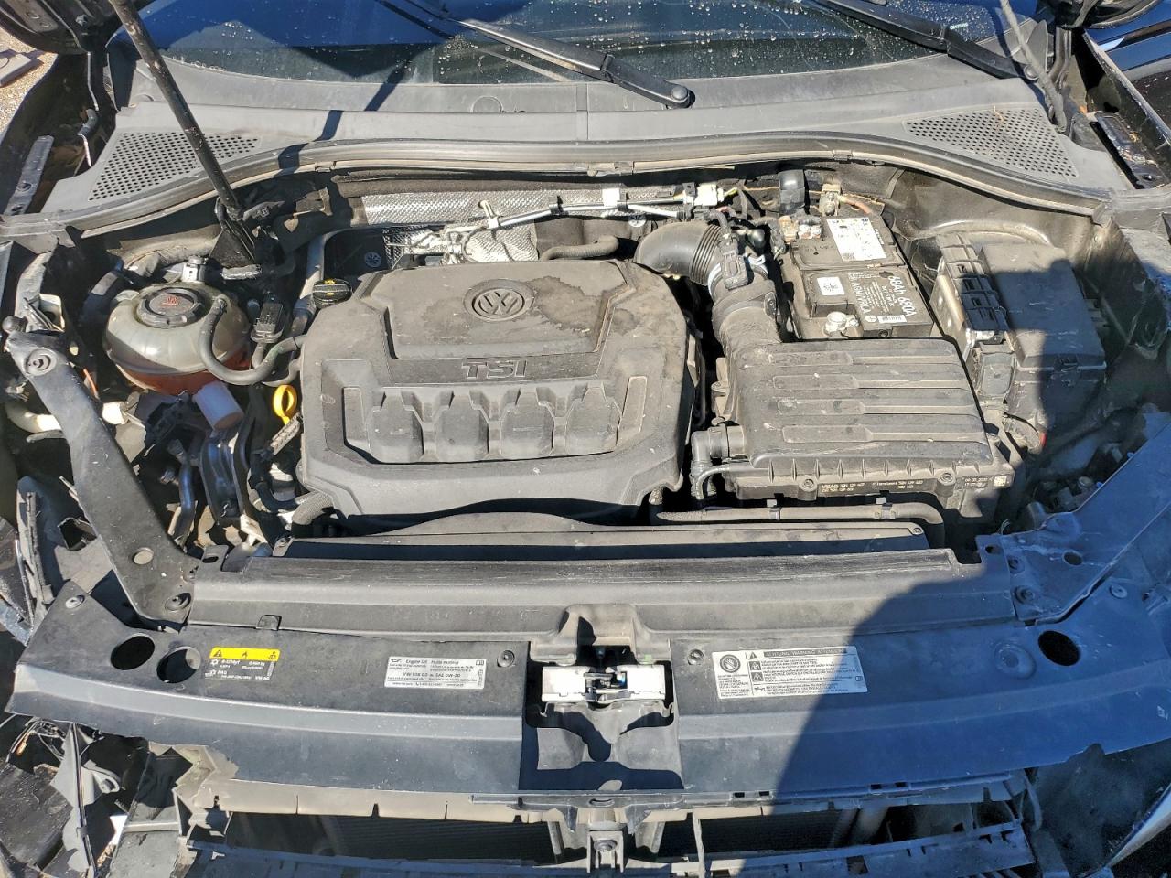2020 VOLKSWAGEN TIGUAN SE photo 11