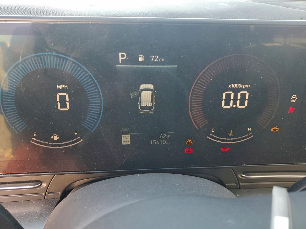 2025 HYUNDAI KONA SEL photo 9