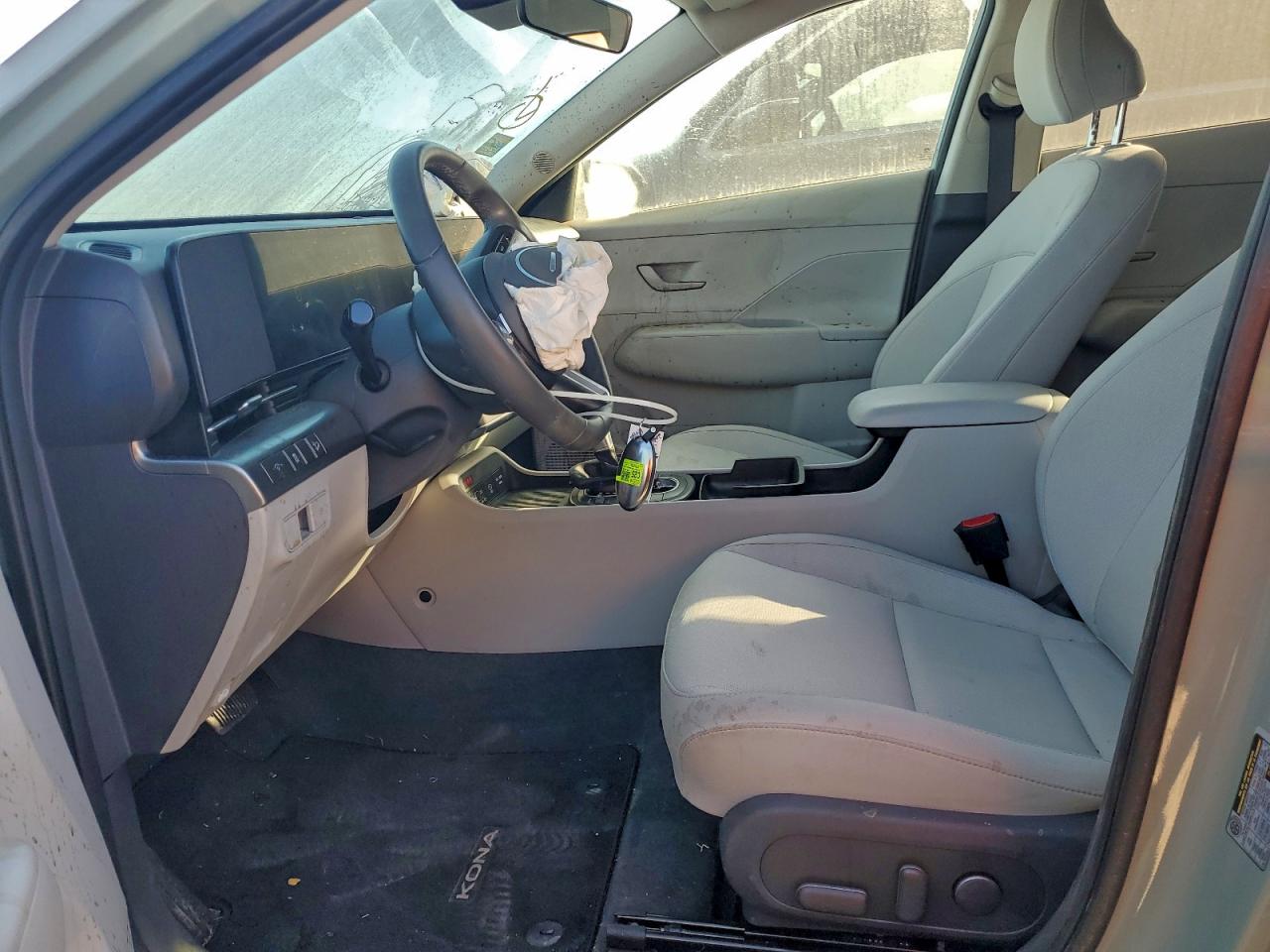 2025 HYUNDAI KONA SEL photo 7
