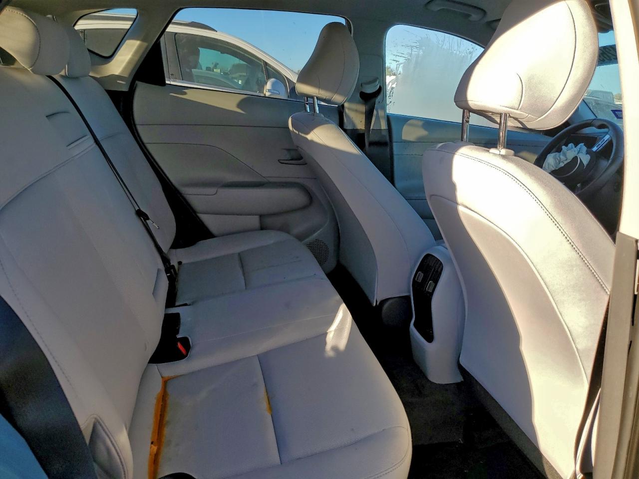 2025 HYUNDAI KONA SEL photo 11