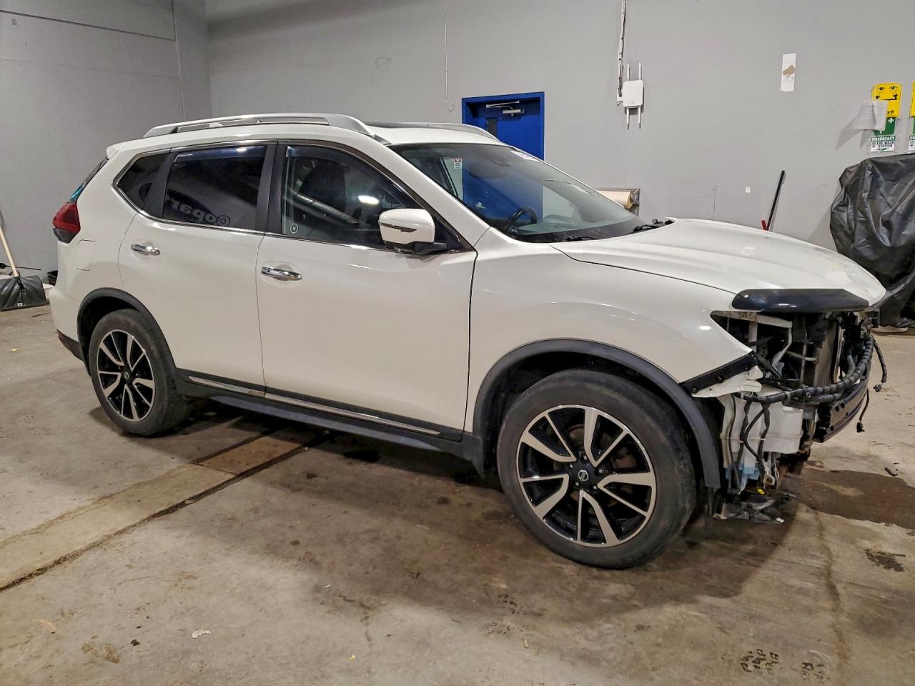 2018 NISSAN ROGUE S photo 4