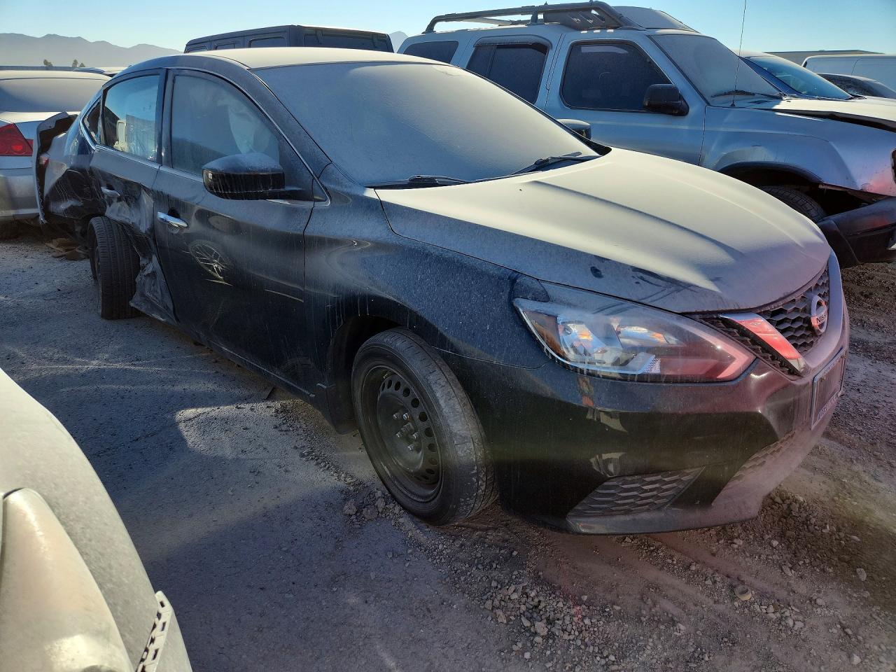 2016 NISSAN SENTRA S photo 4