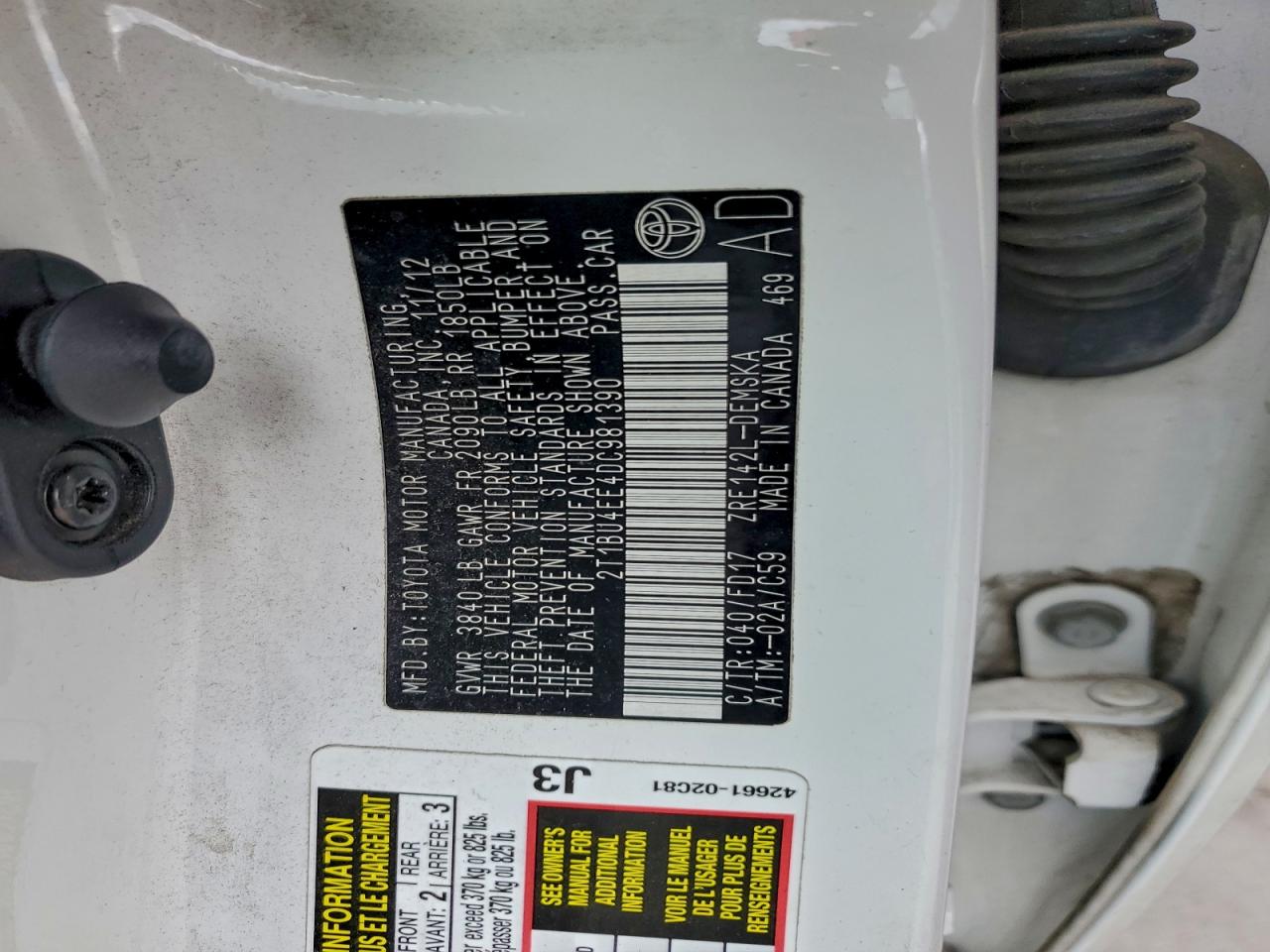 2013 TOYOTA COROLLA BASE photo 12
