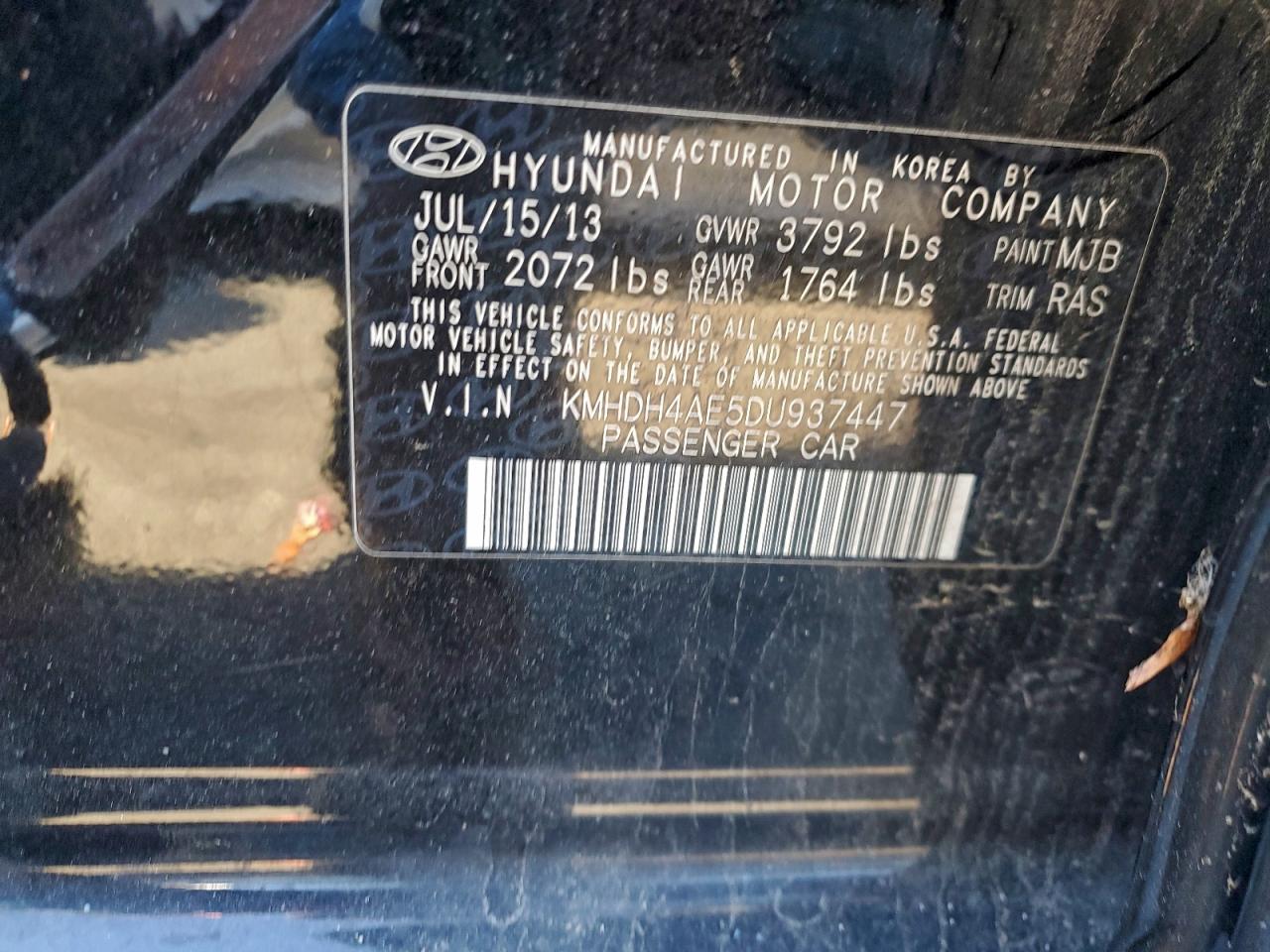 2013 HYUNDAI ELANTRA GLS photo 23