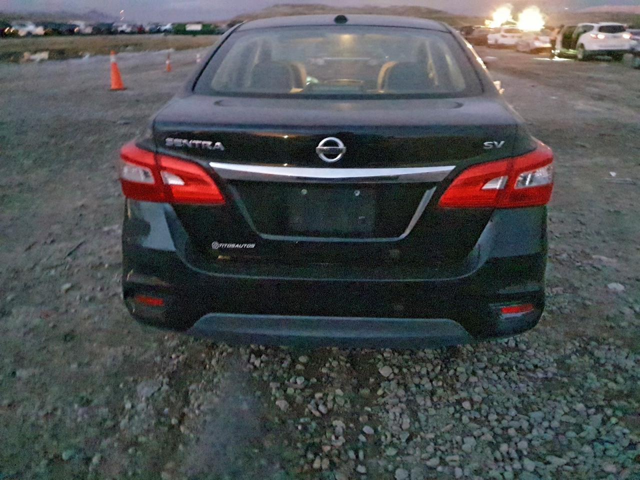 2017 NISSAN SENTRA S photo 6