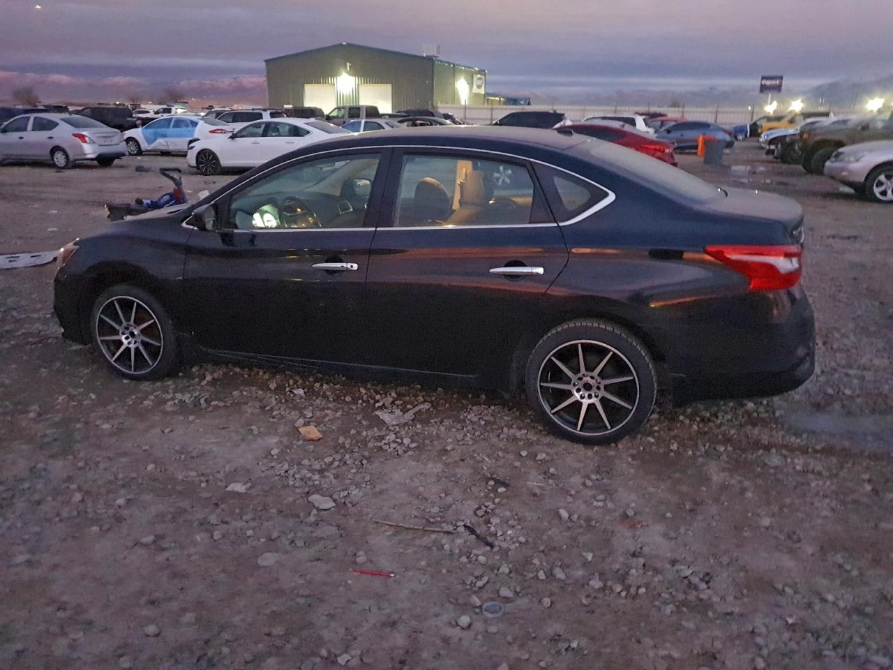 2017 NISSAN SENTRA S photo 2