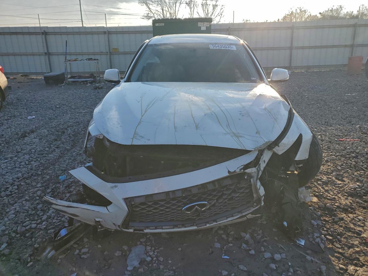 2018 INFINITI Q50 LUXE photo 5