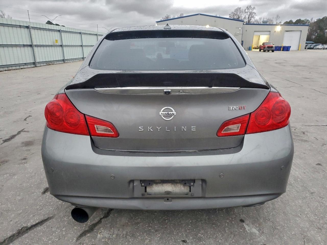 2010 INFINITI G37 BASE photo 6