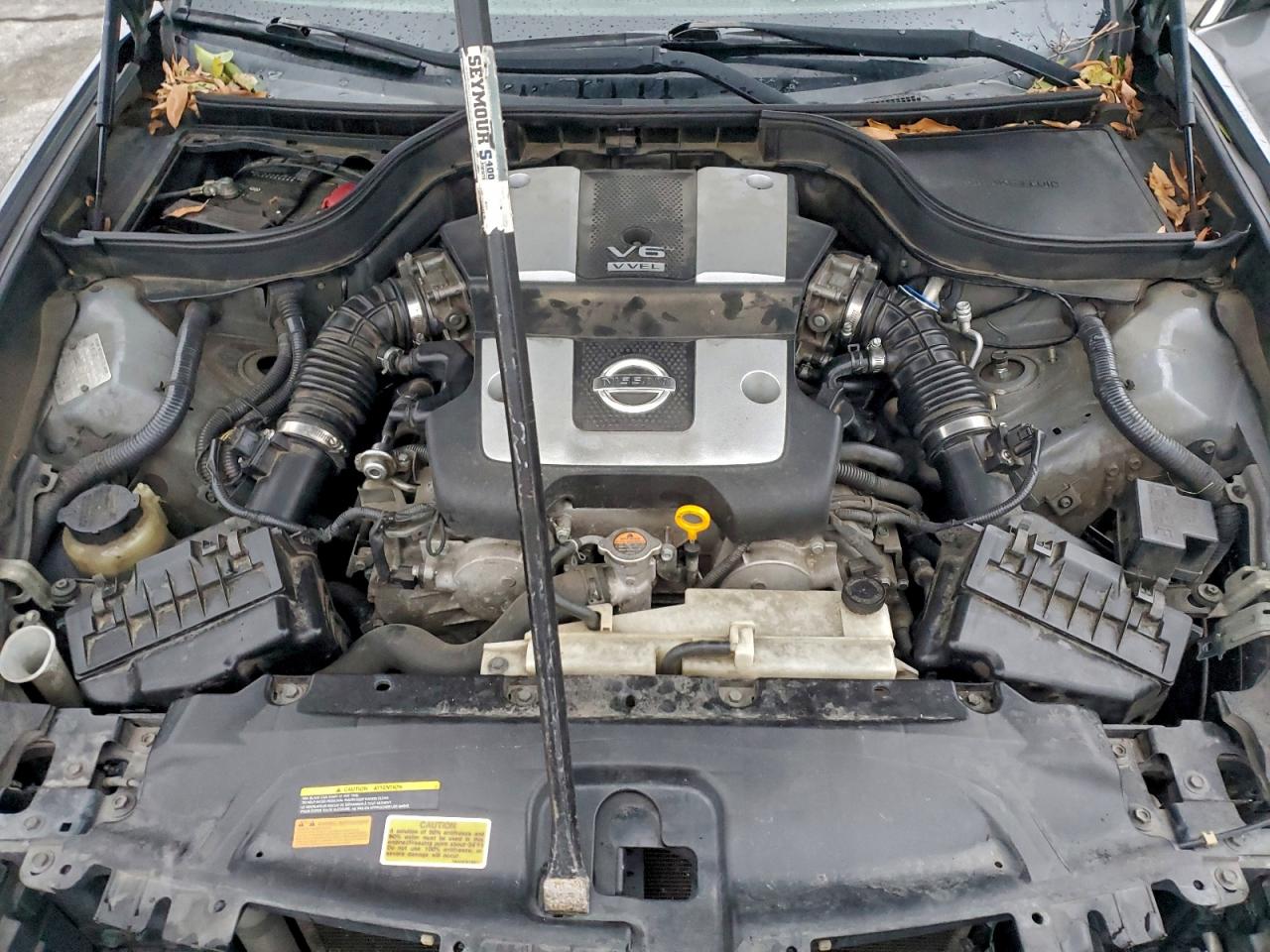 2010 INFINITI G37 BASE photo 11