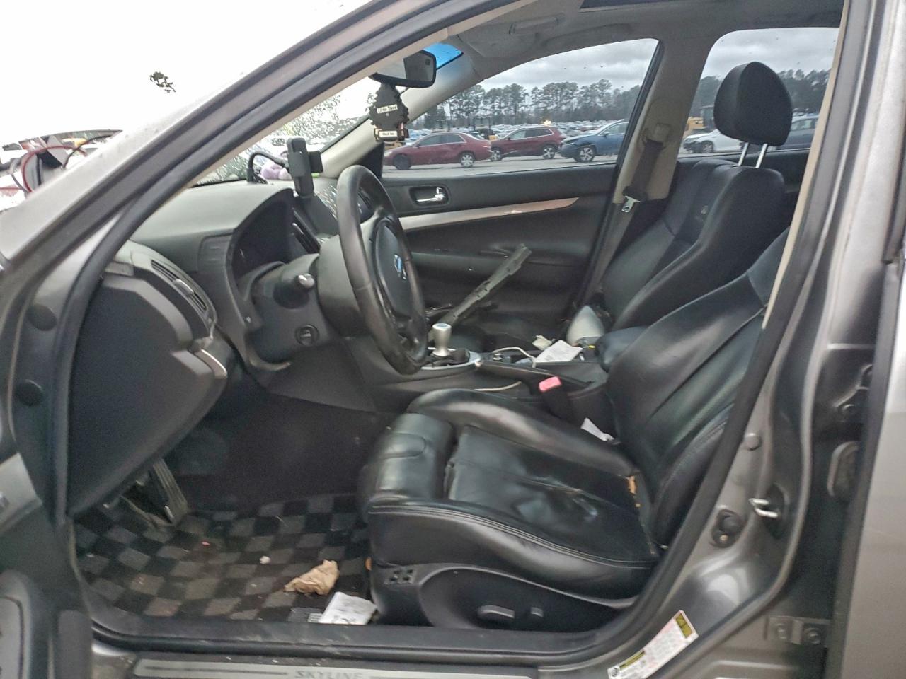2010 INFINITI G37 BASE photo 7