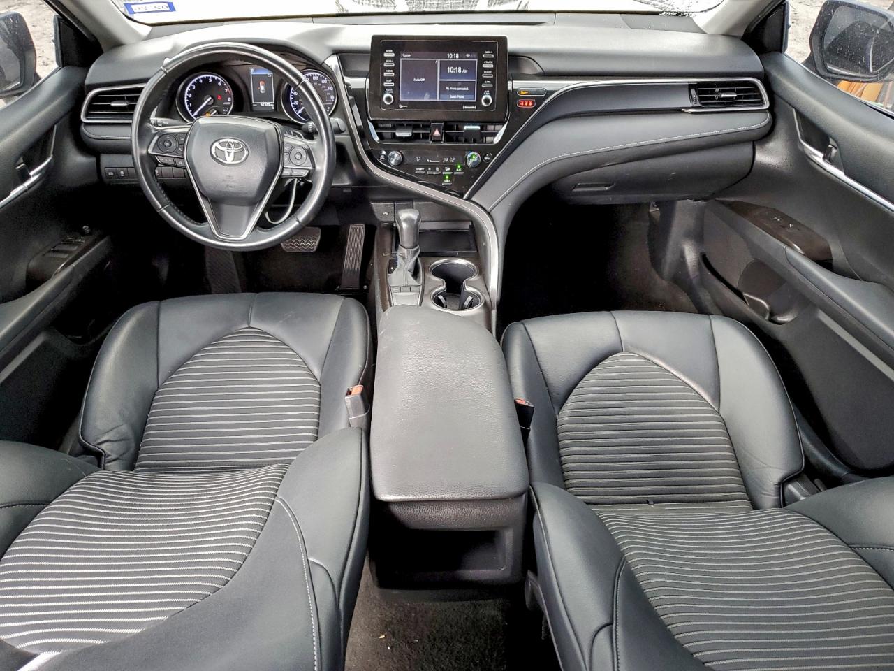 2022 TOYOTA CAMRY SE photo 8