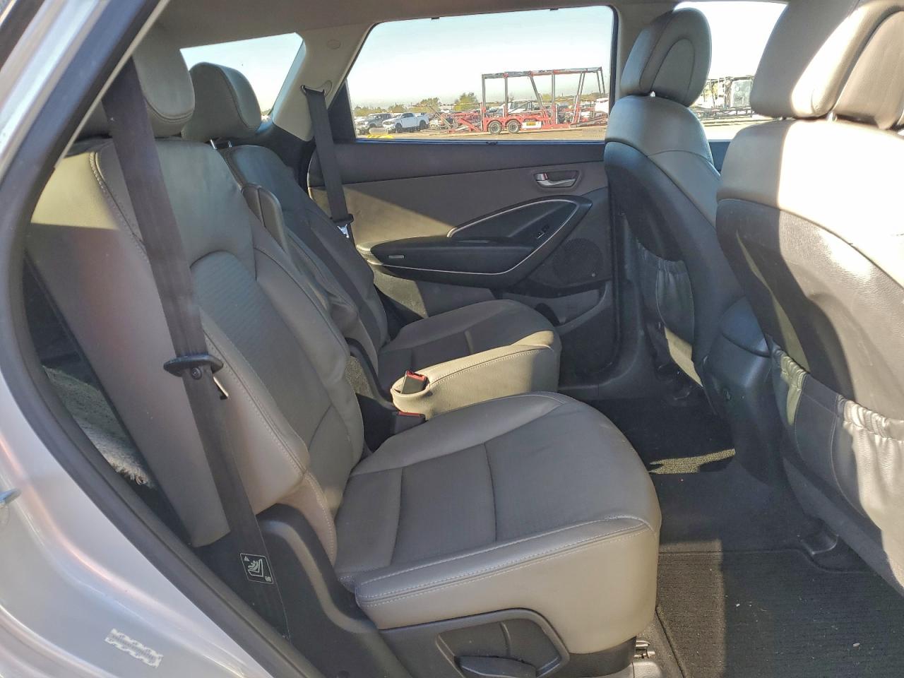 2014 HYUNDAI SANTA FE GLS photo 11
