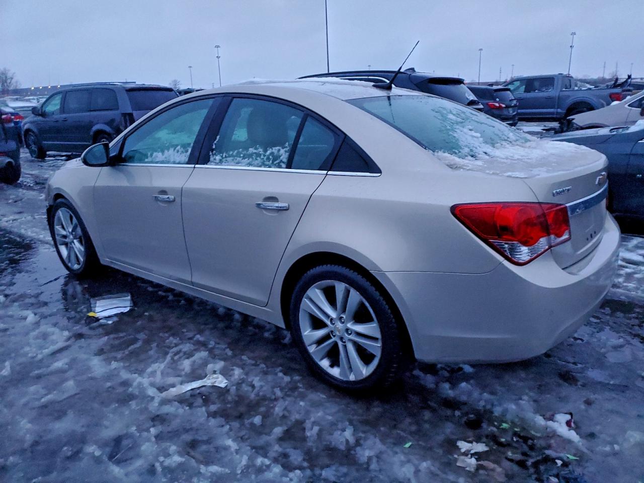 2011 CHEVROLET CRUZE LTZ photo 2