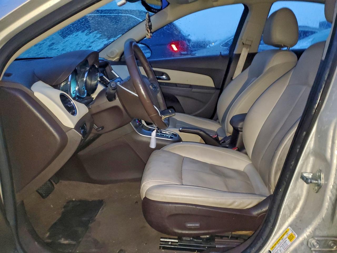 2011 CHEVROLET CRUZE LTZ photo 7