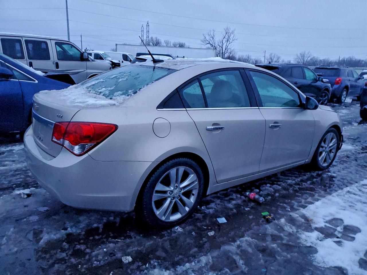 2011 CHEVROLET CRUZE LTZ photo 3