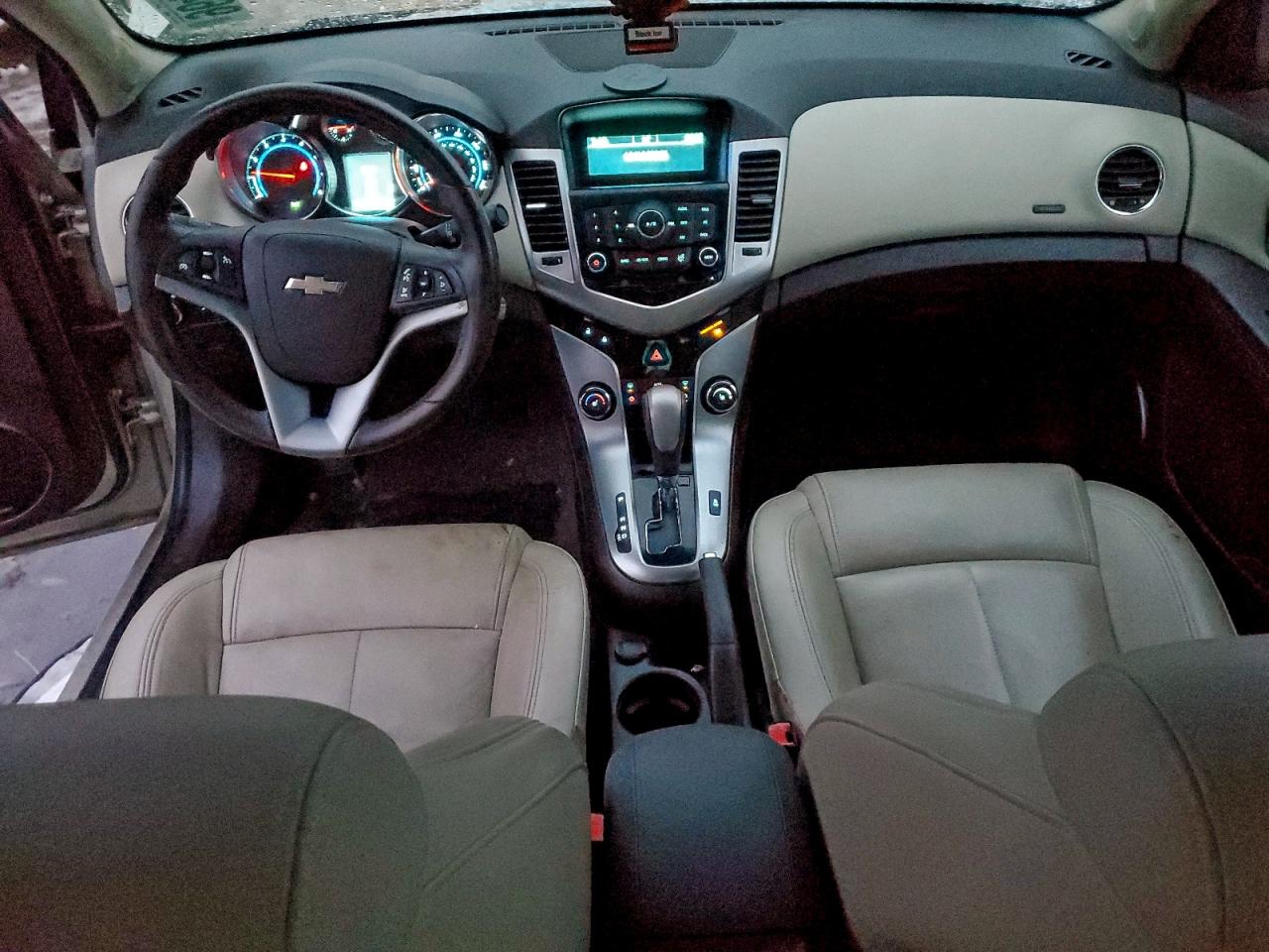 2011 CHEVROLET CRUZE LTZ photo 8