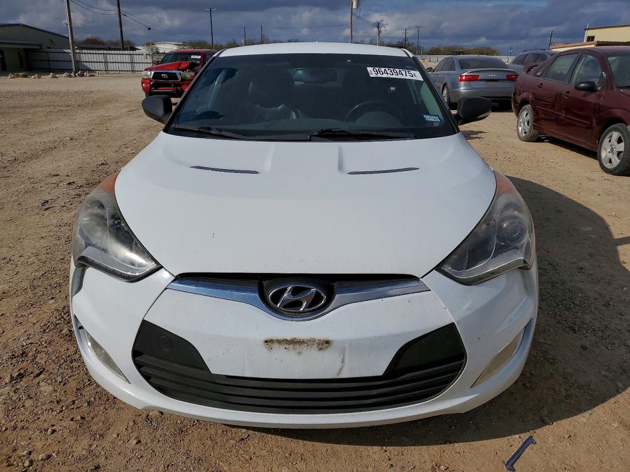 2015 HYUNDAI VELOSTER photo 5