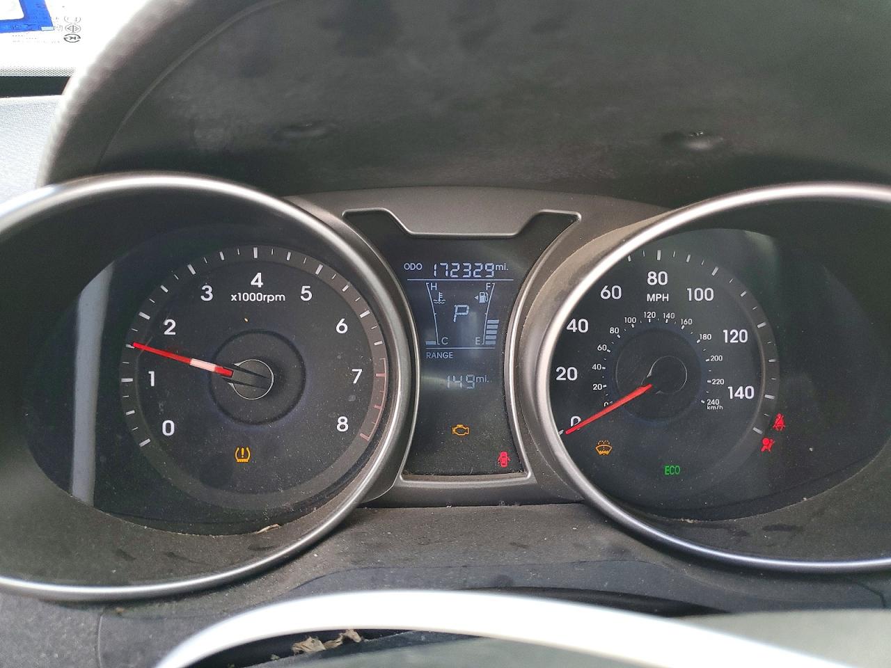 2015 HYUNDAI VELOSTER photo 9