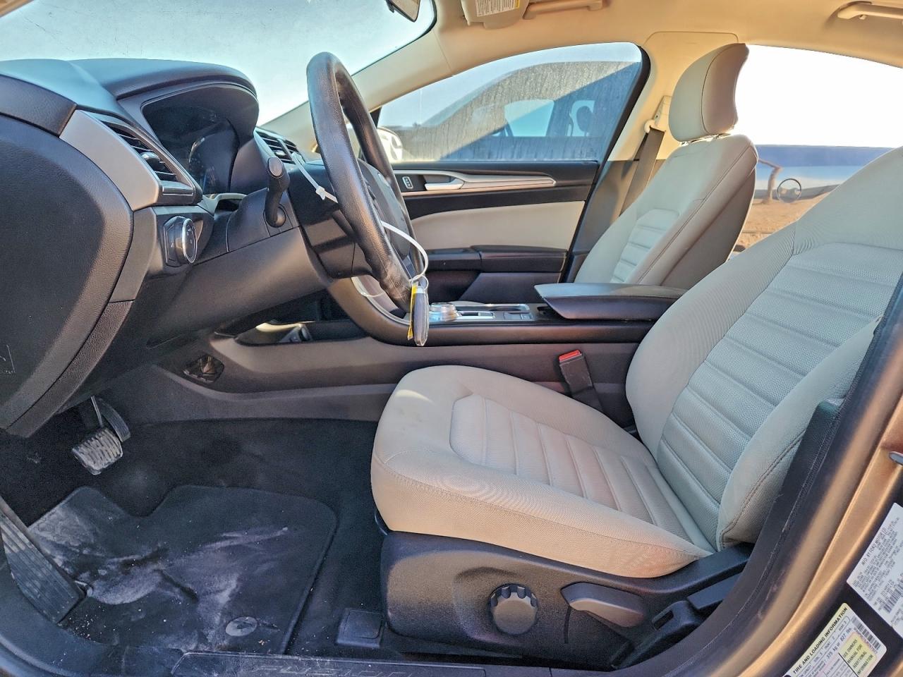 2018 FORD FUSION S photo 13