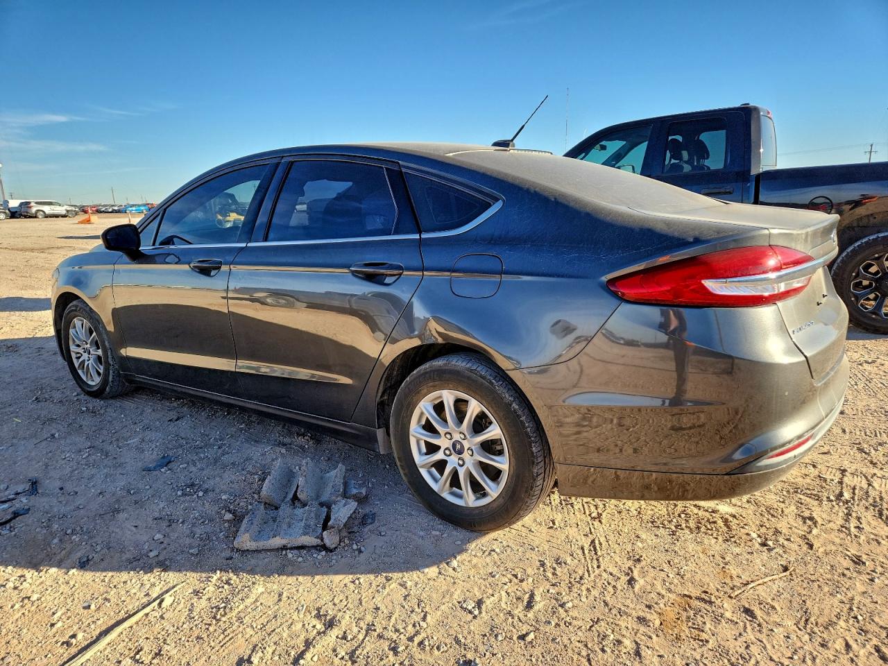 2018 FORD FUSION S photo 3