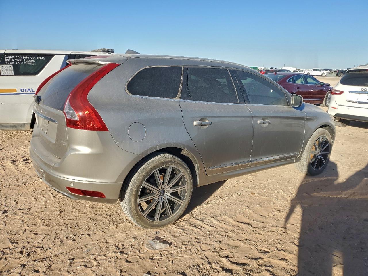 2015 VOLVO XC60 T5 PLATINUM photo 7
