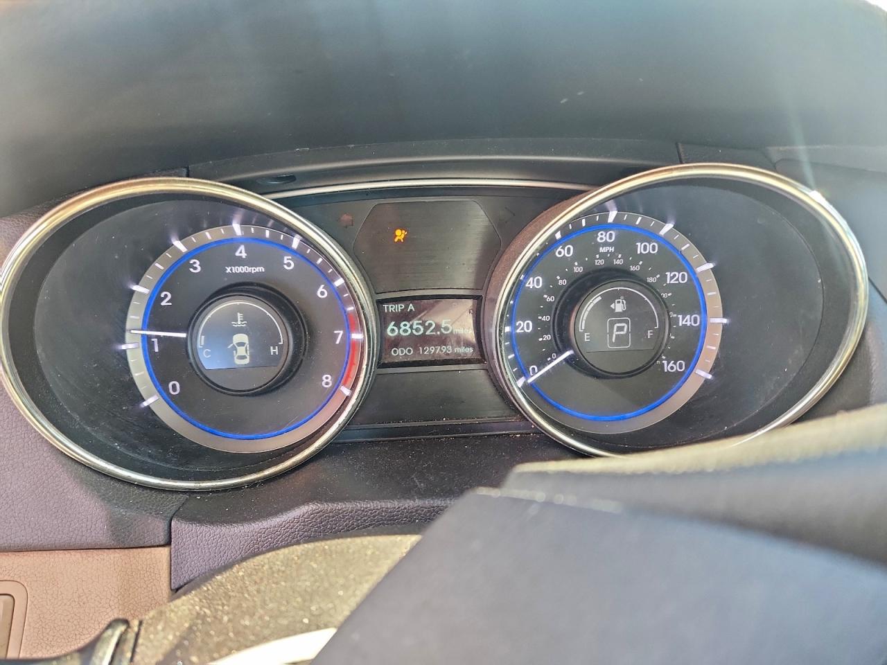 2012 HYUNDAI SONATA GLS photo 9