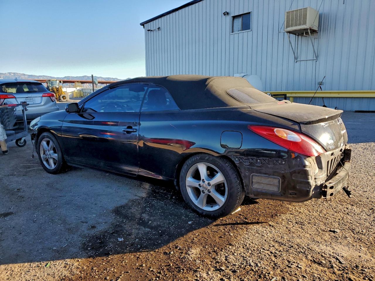 2006 TOYOTA CAMRY SOLARA SE photo 2