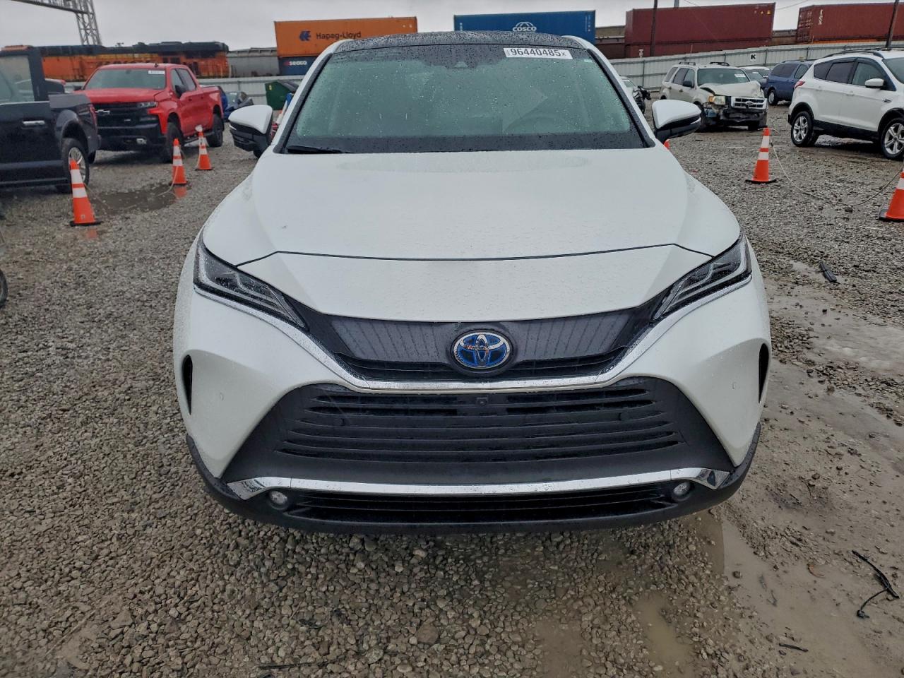2024 TOYOTA VENZA LE photo 5