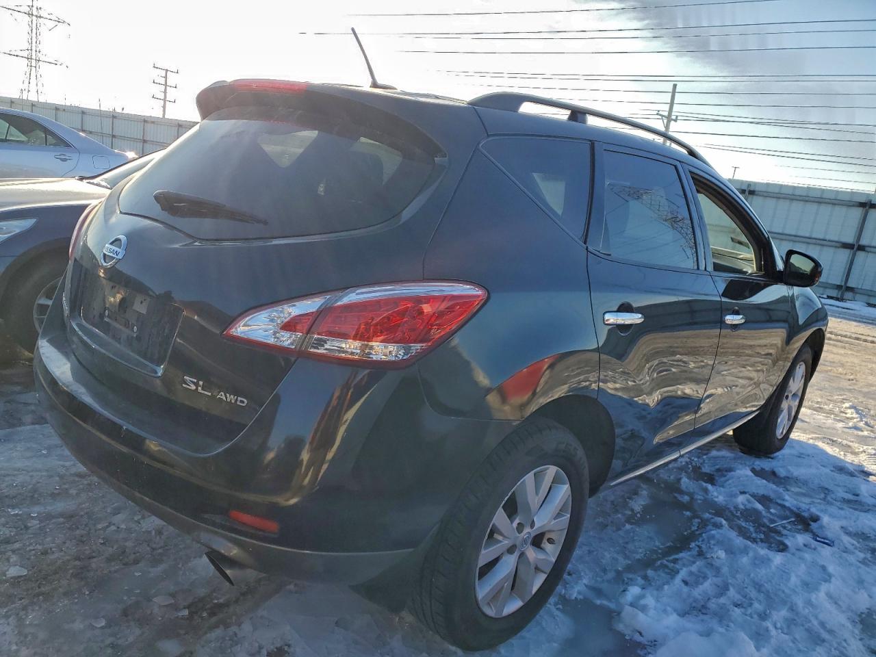 2014 NISSAN MURANO S photo 3