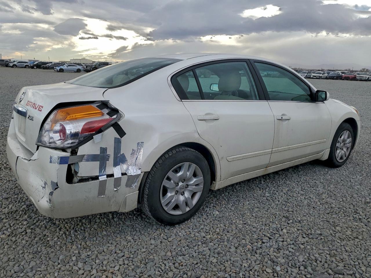 2012 NISSAN ALTIMA BASE photo 3