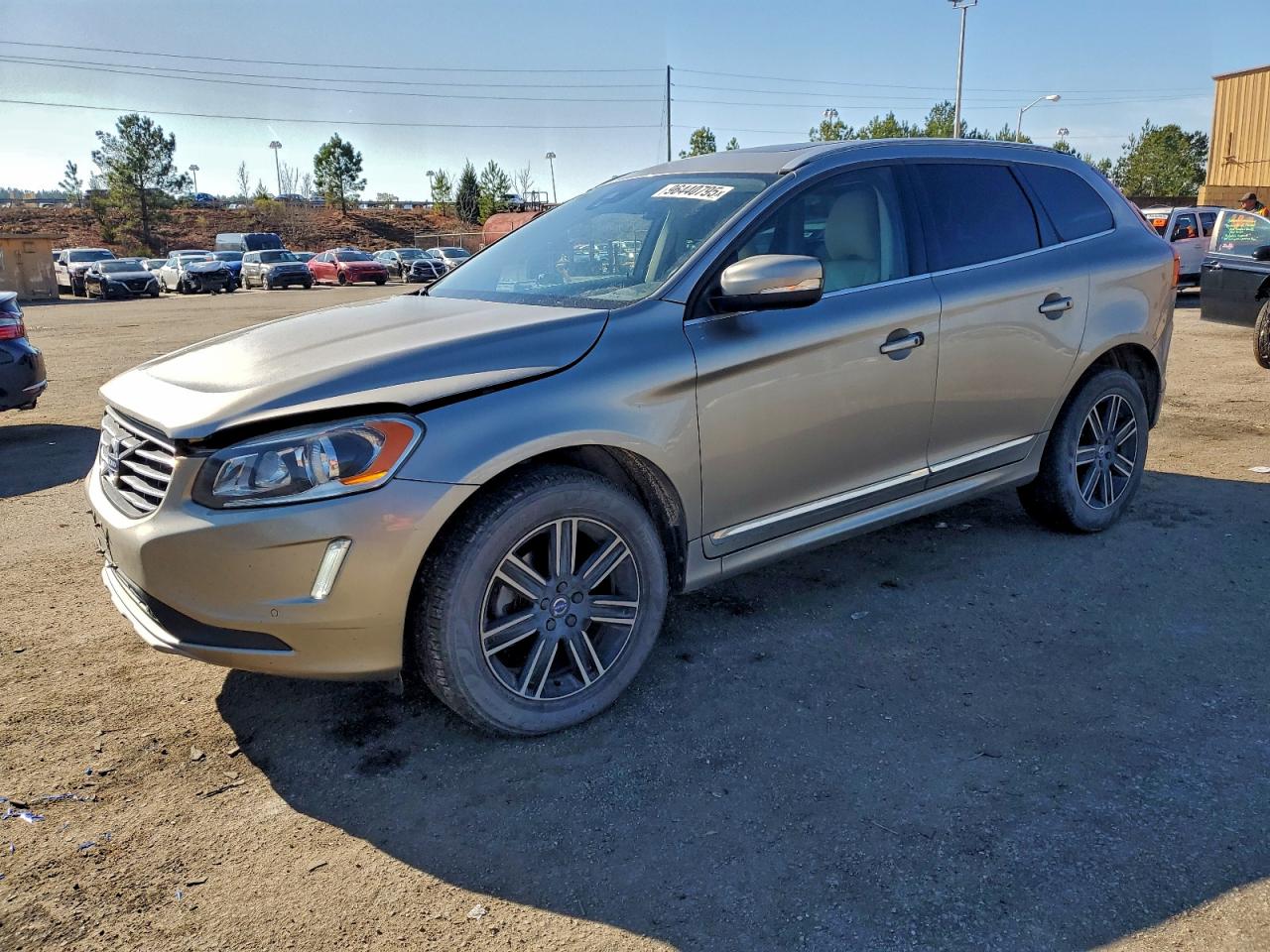 2016 VOLVO XC60