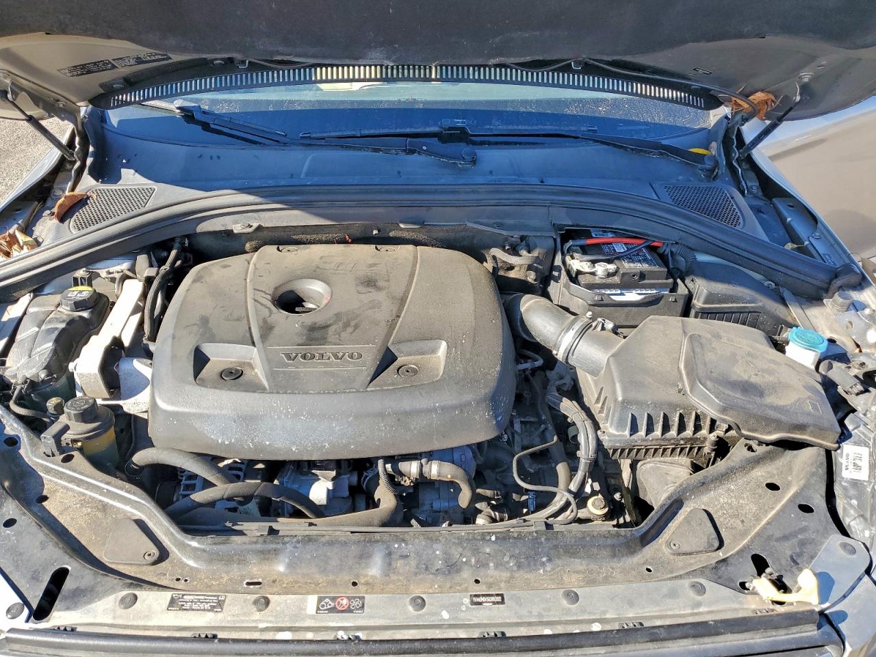 2016 VOLVO XC60 T5 PREMIER photo 11