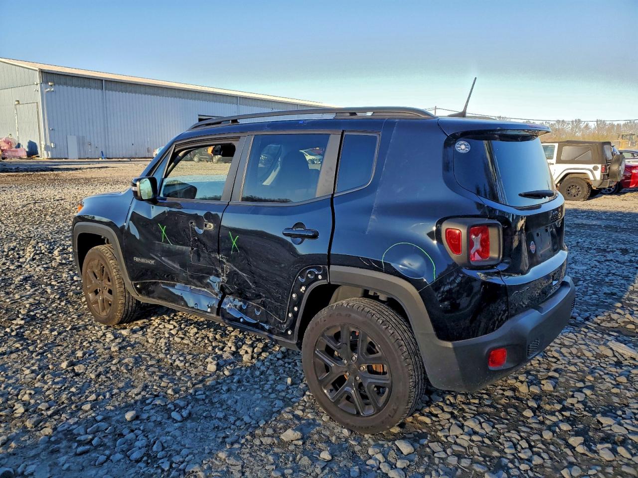 2023 JEEP RENEGADE ALTITUDE photo 3