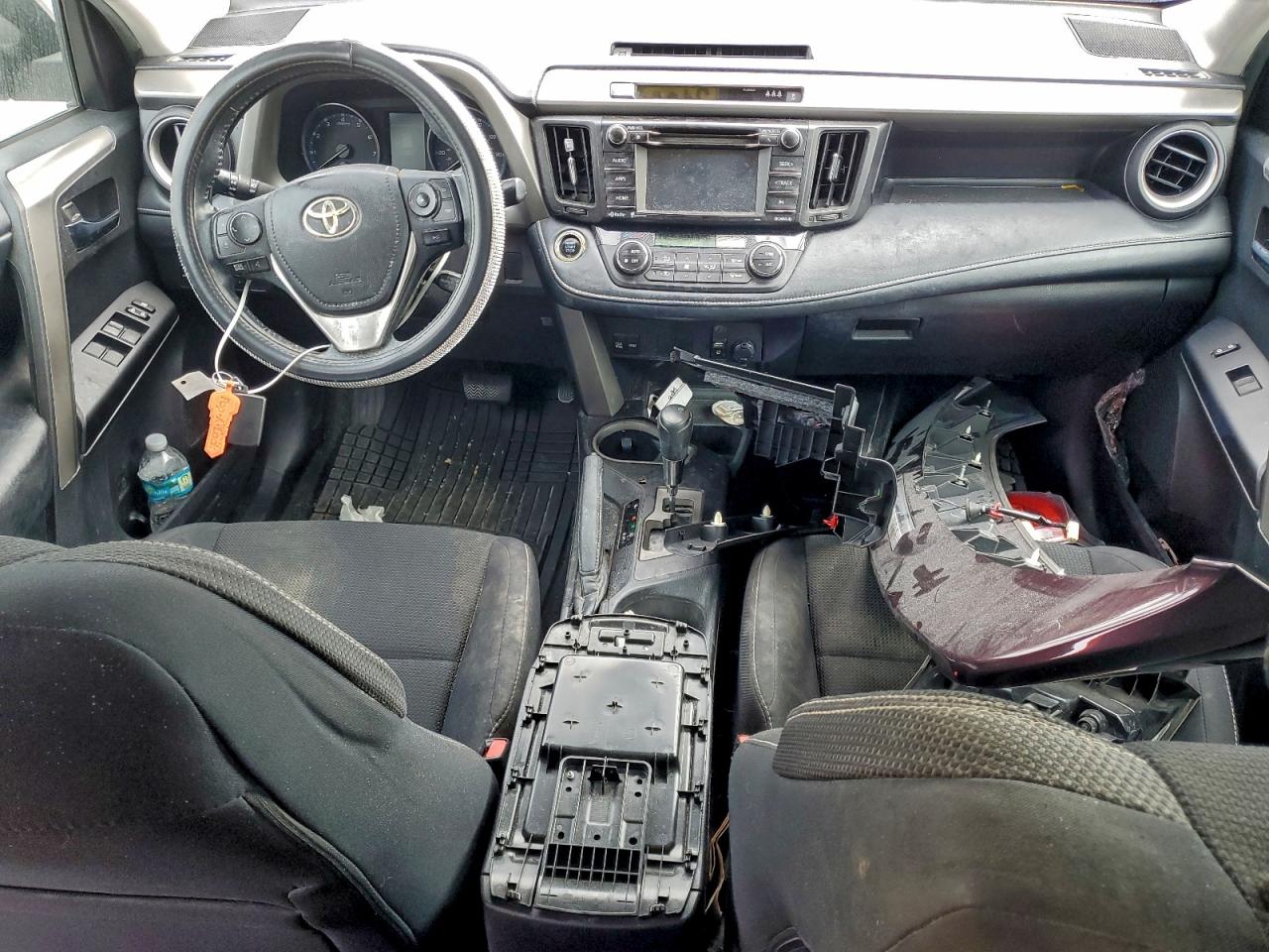 2018 TOYOTA RAV4 ADVENTURE photo 8