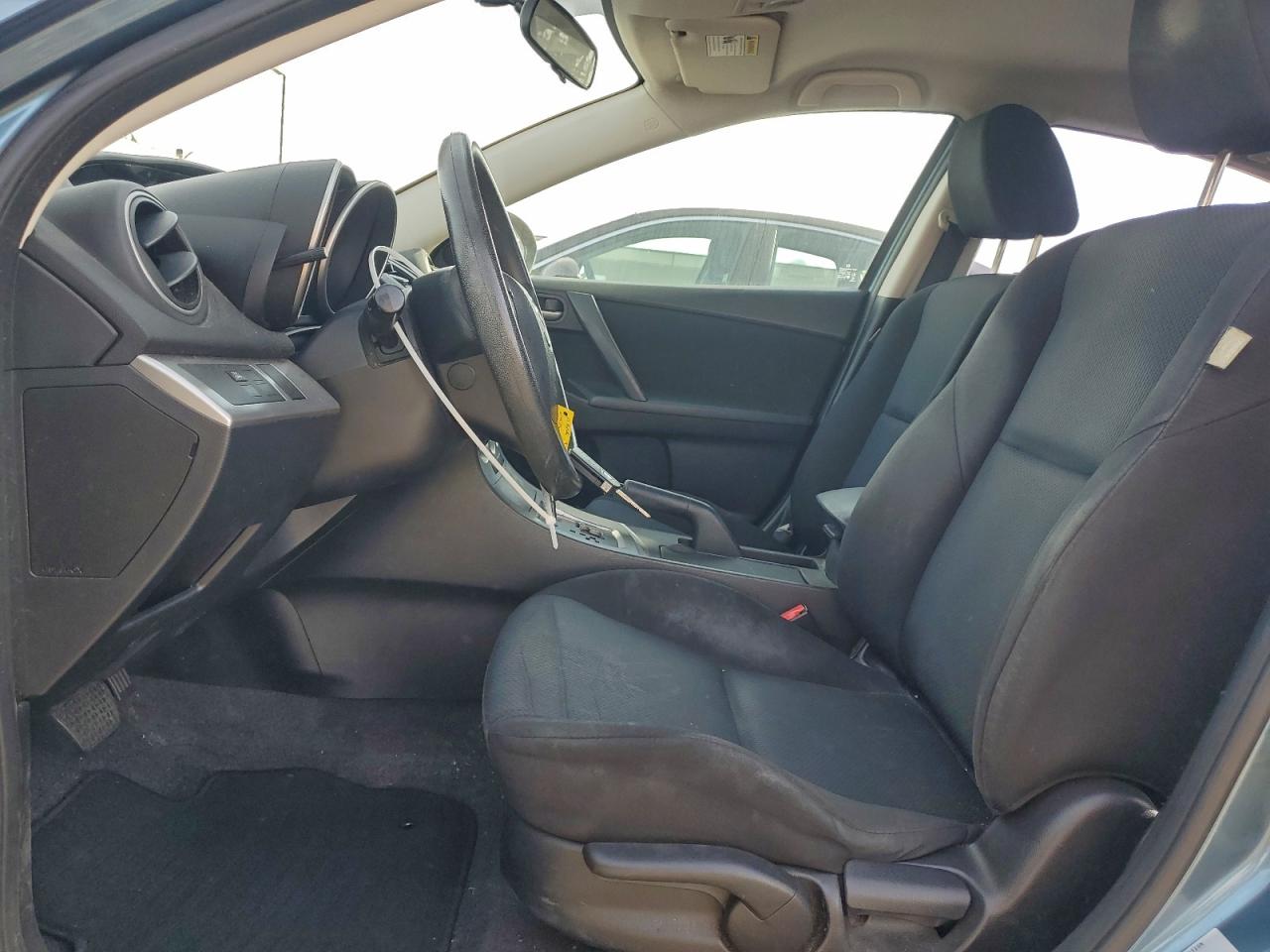 2010 MAZDA 3 I photo 7