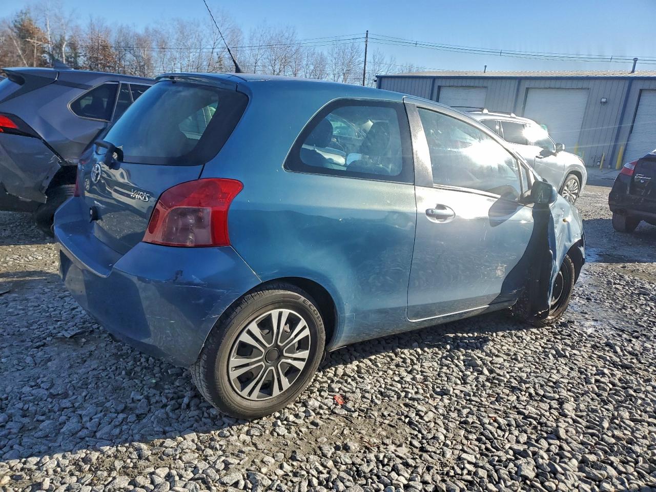 2008 TOYOTA YARIS photo 3