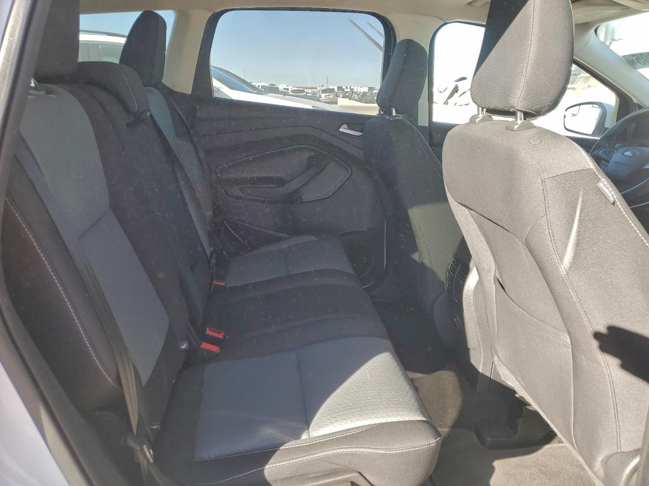 2018 FORD ESCAPE SE photo 11