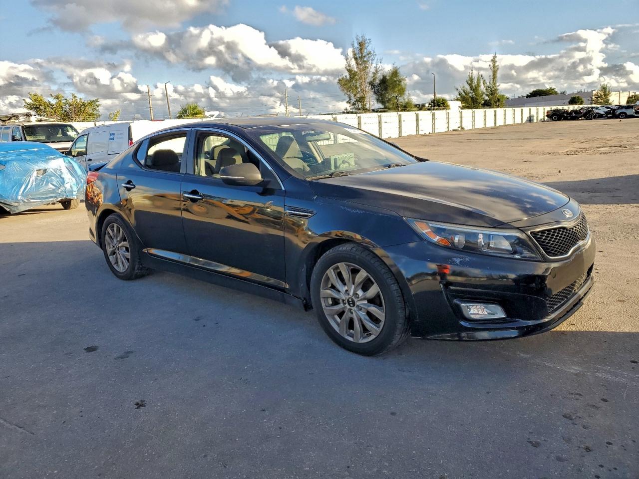 2015 KIA OPTIMA LX photo 4
