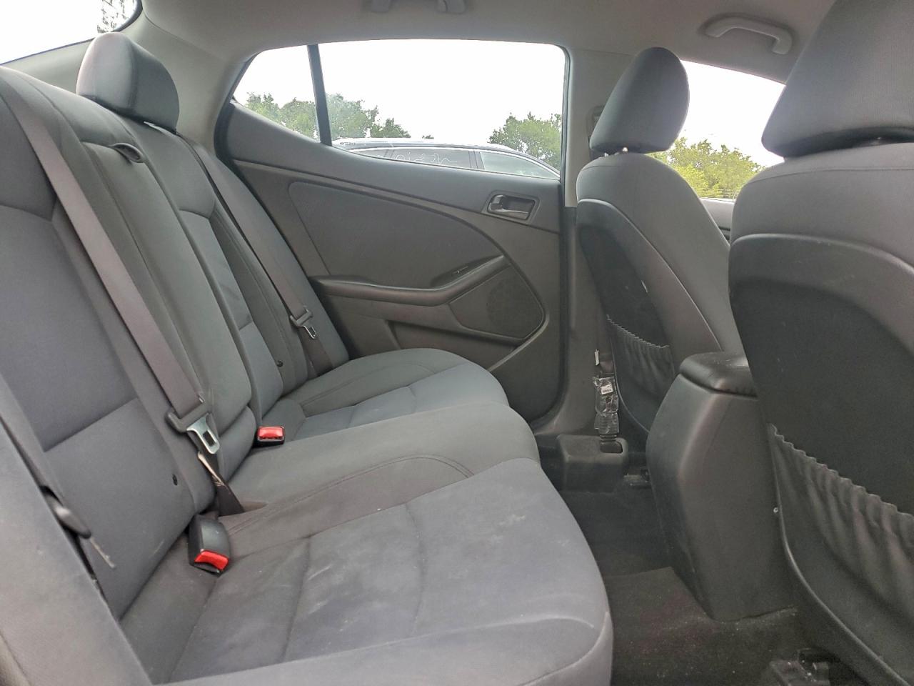 2015 KIA OPTIMA LX photo 10