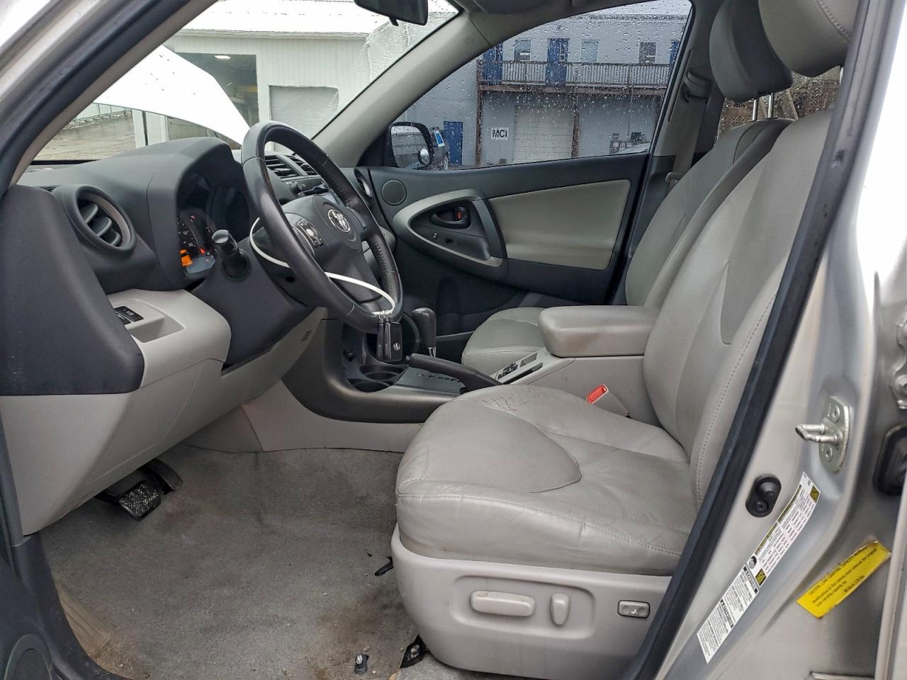 2009 TOYOTA RAV4 LIMITED photo 7