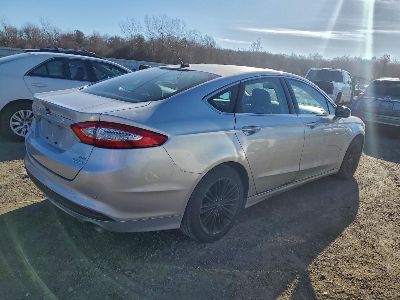 2014 FORD FUSION SE photo 3