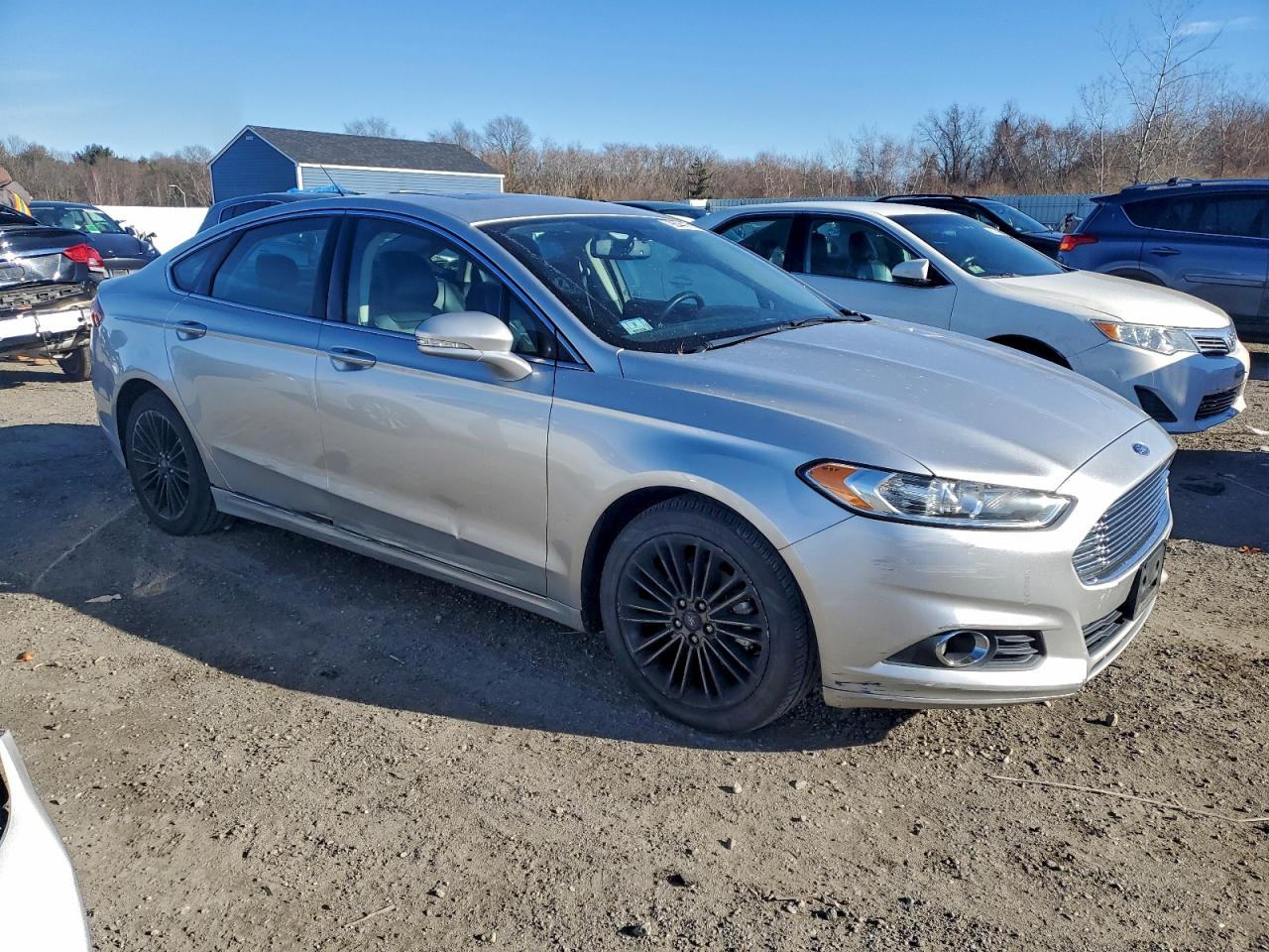 2014 FORD FUSION SE photo 4