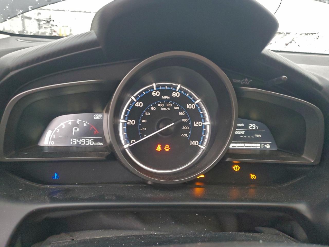 2019 TOYOTA YARIS L photo 9