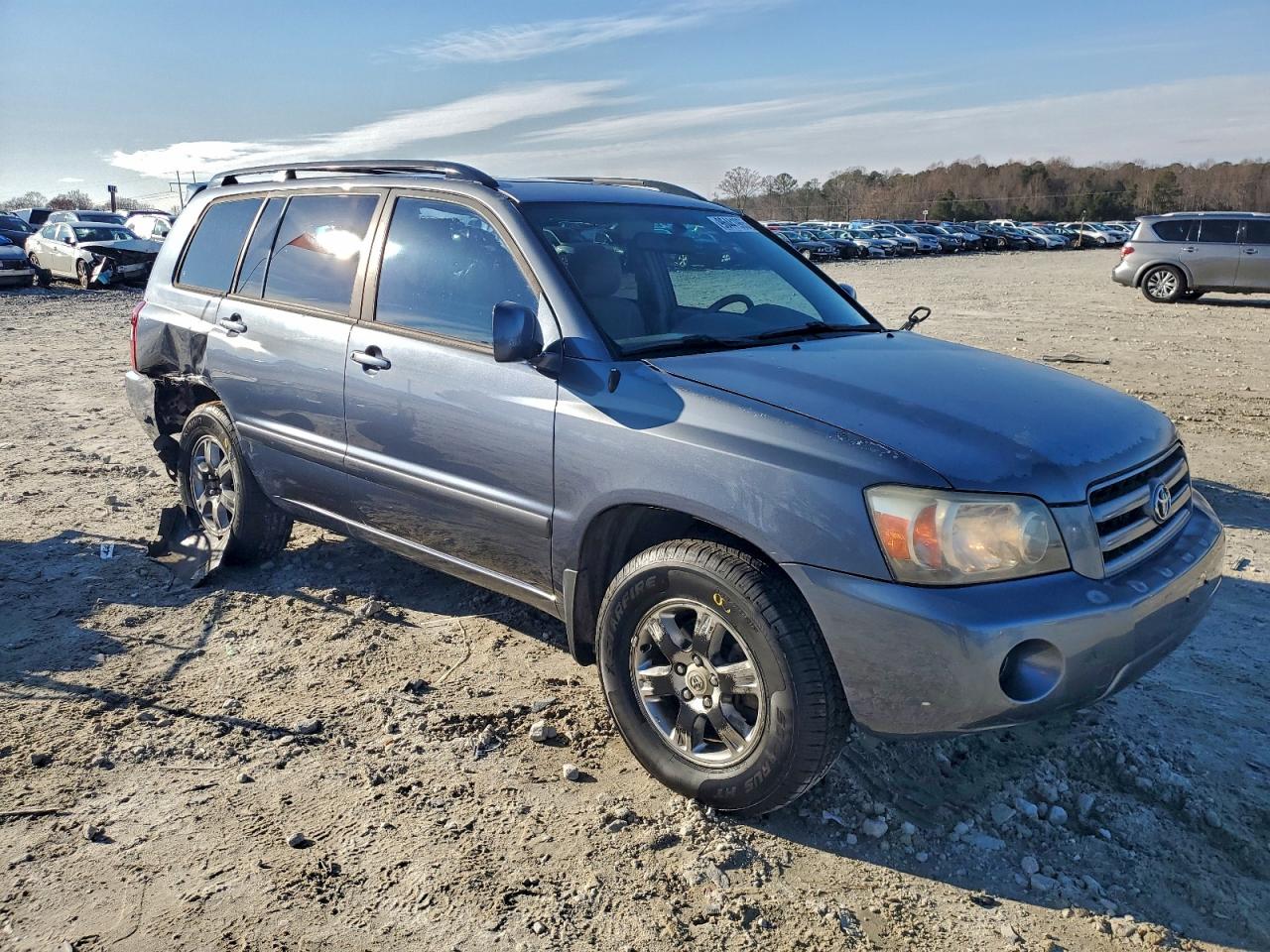 2004 TOYOTA HIGHLANDER BASE photo 4
