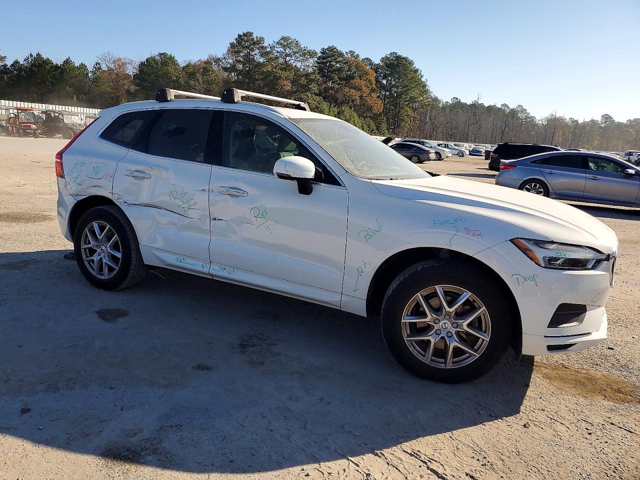 2020 VOLVO XC60 T5 MOMENTUM photo 10