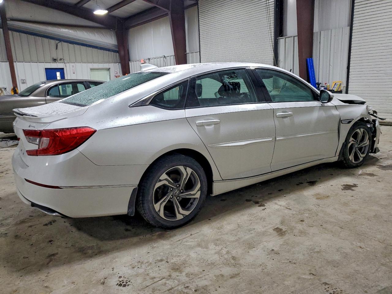 2020 HONDA ACCORD EXL photo 3