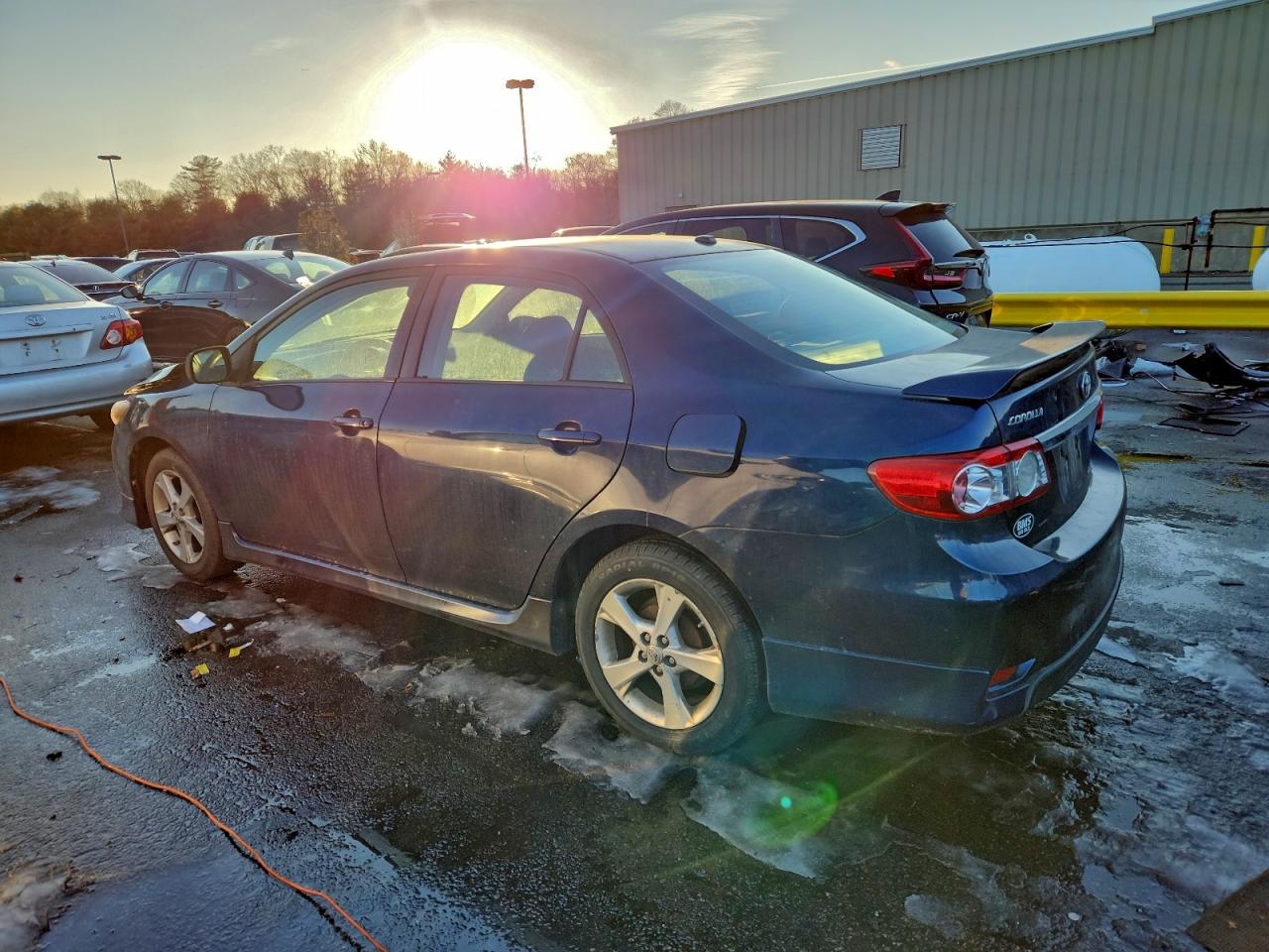 2011 TOYOTA COROLLA BASE photo 2
