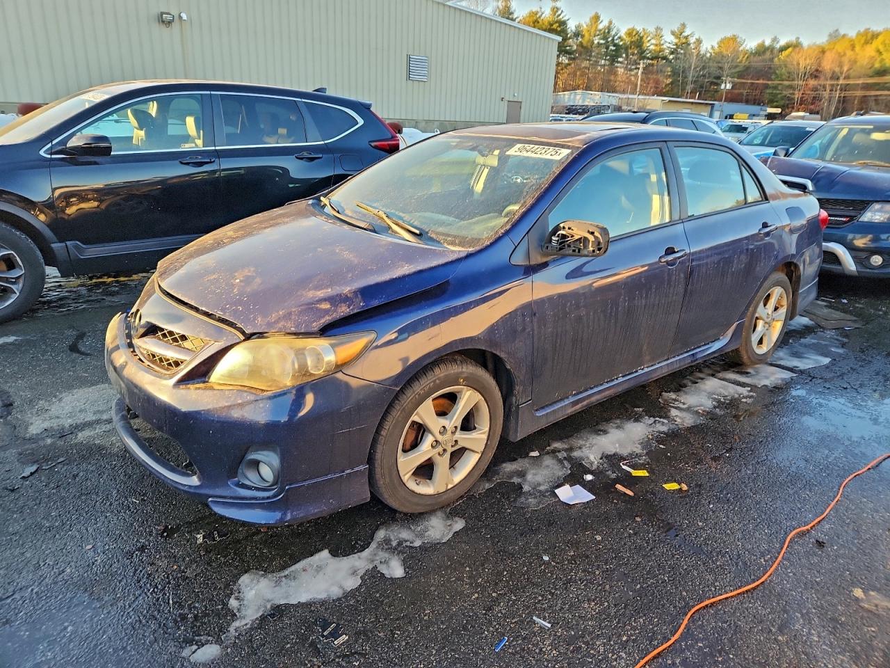 2011 TOYOTA COROLLA